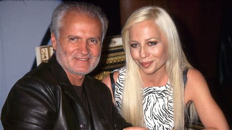 donatella versace american crime story|donatella versace sister.